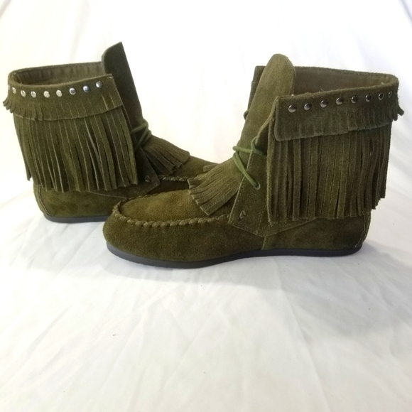 Yellow Box Casual Winter Suede Fringe Boho Moccasin Boot Green Sz 6 - Picture 5 of 9